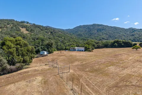 $425,000 | 13000 Buckman Drive, Hopland, CA 95449