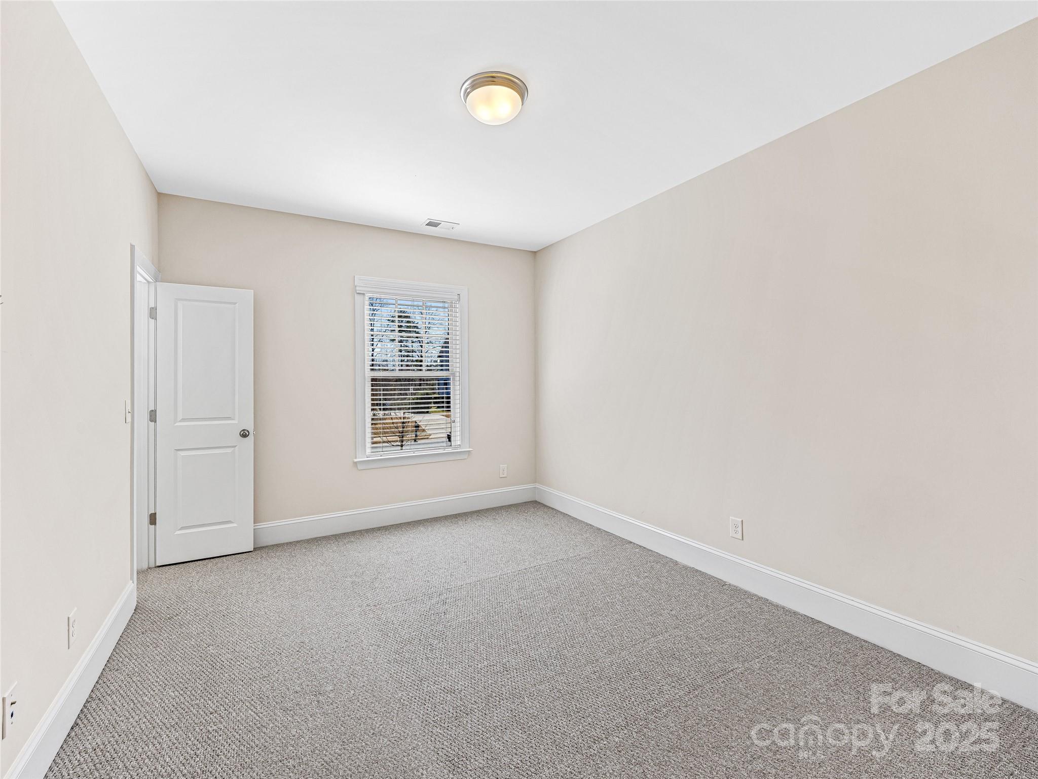 2257 Tatton Hall Road Fort Mill, SC 29715 - Photo 35 of 45 Gallery Image 35