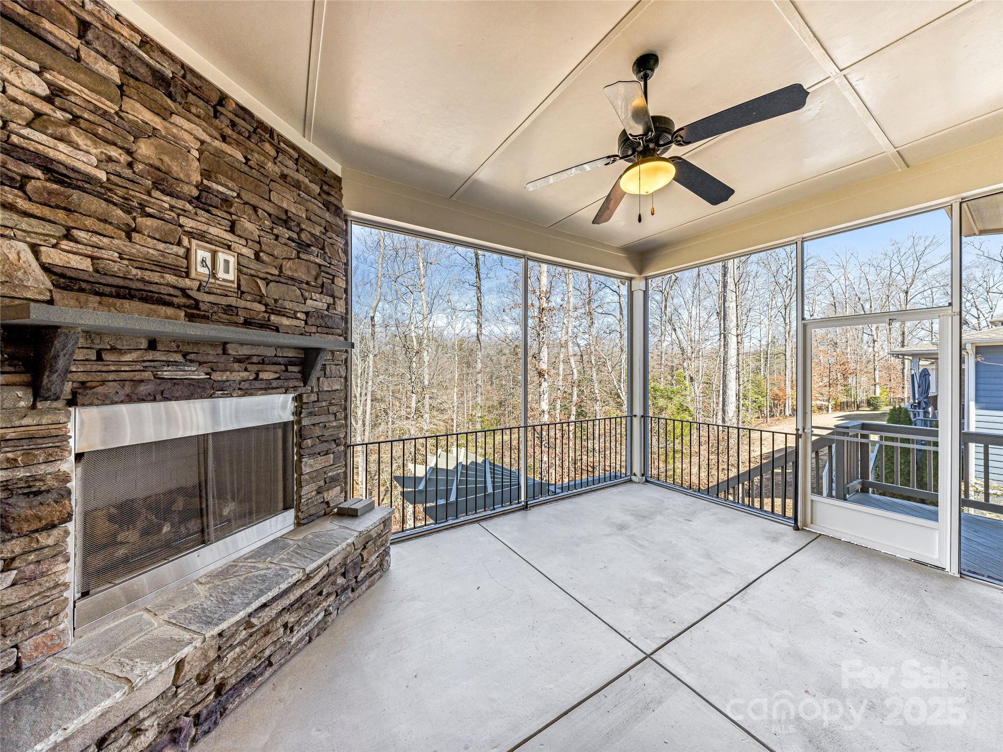 2257 Tatton Hall Road Fort Mill, SC 29715 - Photo 38 of 45 Gallery Image 38