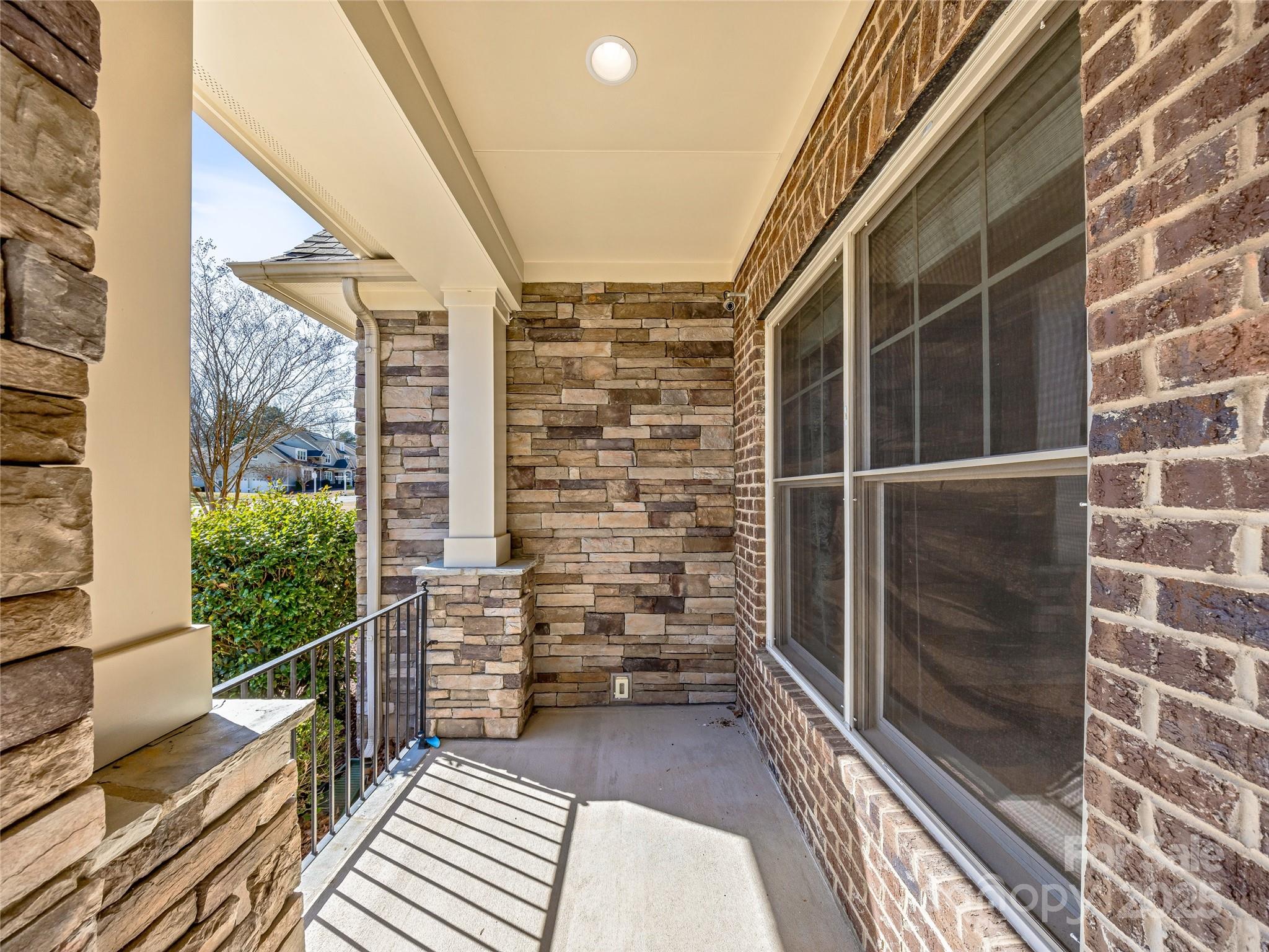 2257 Tatton Hall Road Fort Mill, SC 29715 - Photo 4 of 45 Gallery Image 4