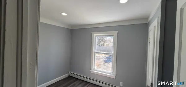 $359,000 | 11 Vergennes Court, Groton, CT 06340