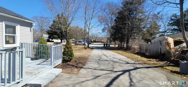 $359,000 | 11 Vergennes Court, Groton, CT 06340