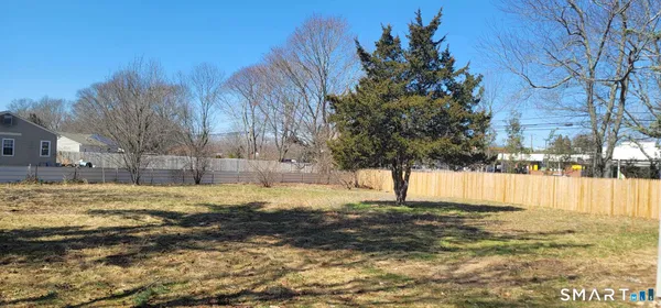 $359,000 | 11 Vergennes Court, Groton, CT 06340