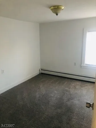 $1,691 | 60 East McFarlan Street, Dover, NJ 07801