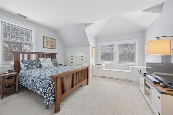 $1,425,000 | 530 North East Avenue, Oak Park, IL 60302