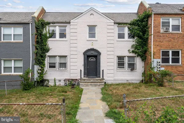 $1,700 | 1222 Meigs Place Northeast, Unit 3, Washington, DC 20002