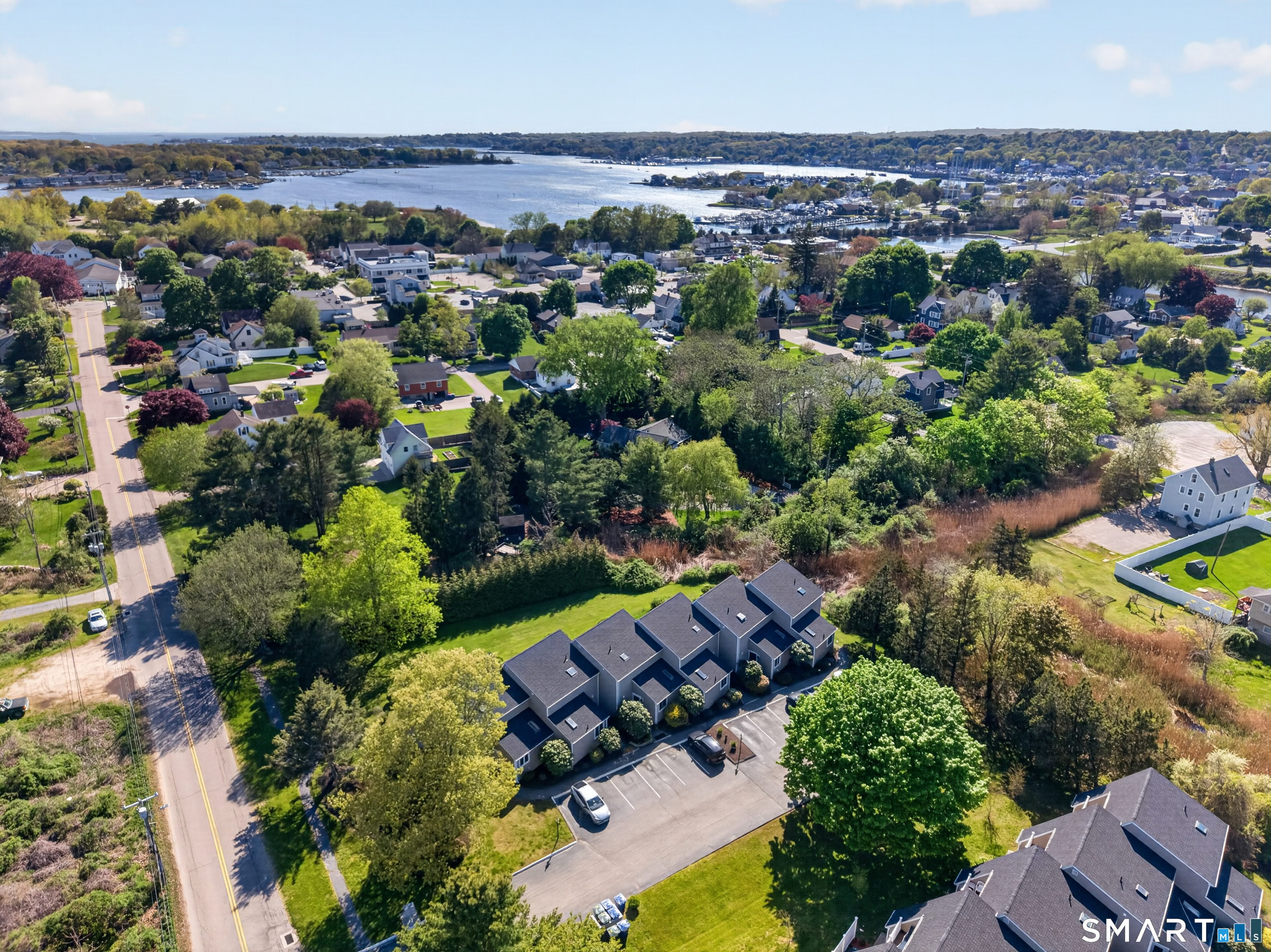 31 Hewitt Road, Unit C3 Stonington, CT 06355 - Photo 1 of 31 Welcome to Harbrae Condos!