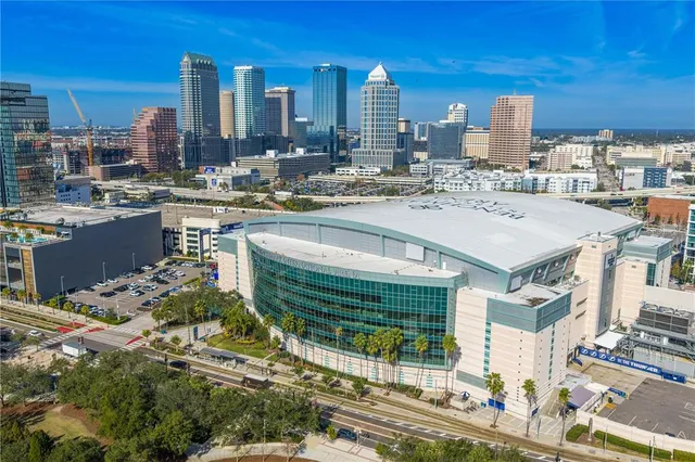 $1,295,000 | 371 Channelside Walk Way, Unit 703, Tampa, FL 33602