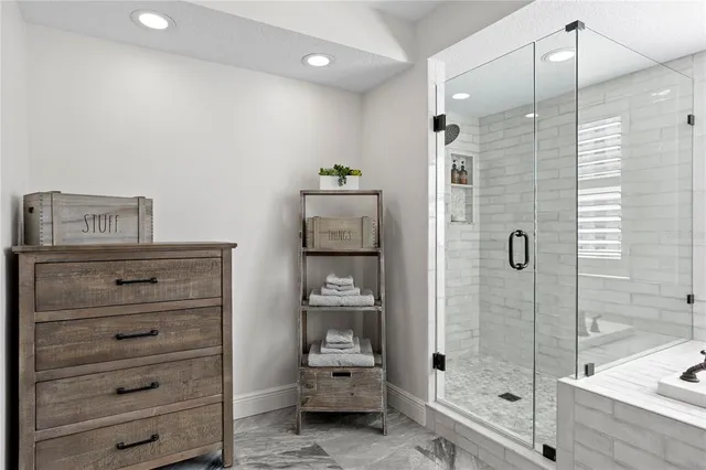 $1,295,000 | 371 Channelside Walk Way, Unit 703, Tampa, FL 33602