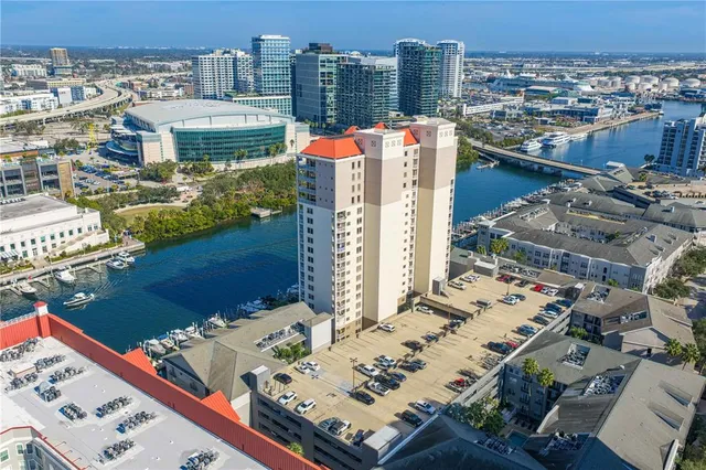 $1,295,000 | 371 Channelside Walk Way, Unit 703, Tampa, FL 33602