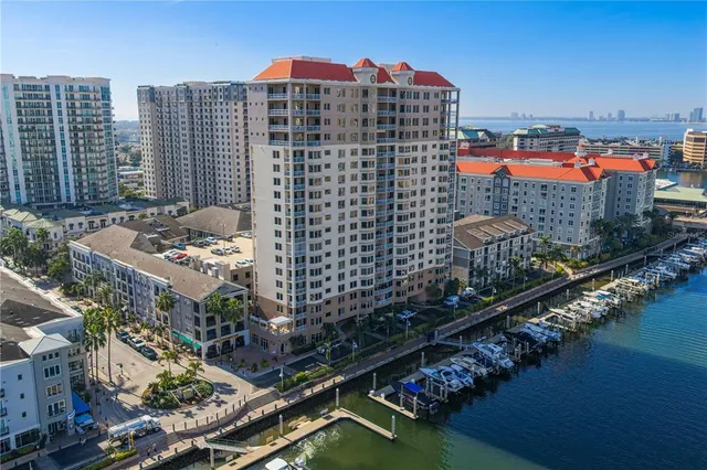$1,295,000 | 371 Channelside Walk Way, Unit 703, Tampa, FL 33602
