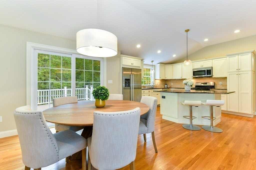 16 Thornberry Road Winchester, MA 01890 - Photo 11 of 42