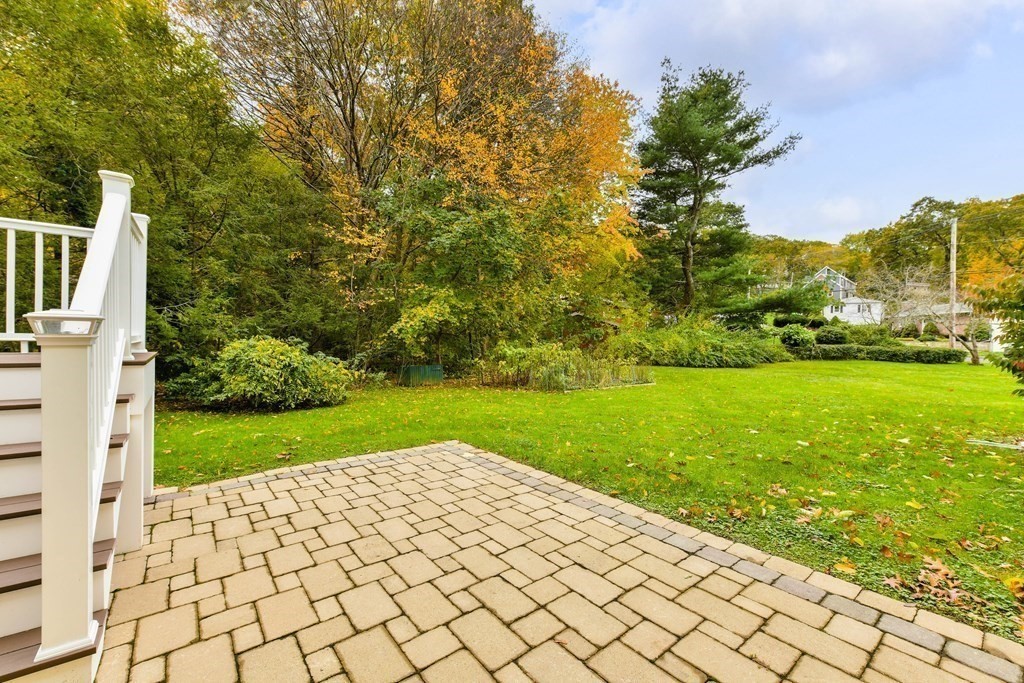 16 Thornberry Road Winchester, MA 01890 - Photo 34 of 42