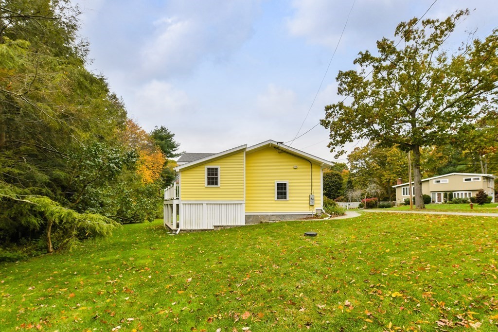16 Thornberry Road Winchester, MA 01890 - Photo 35 of 42