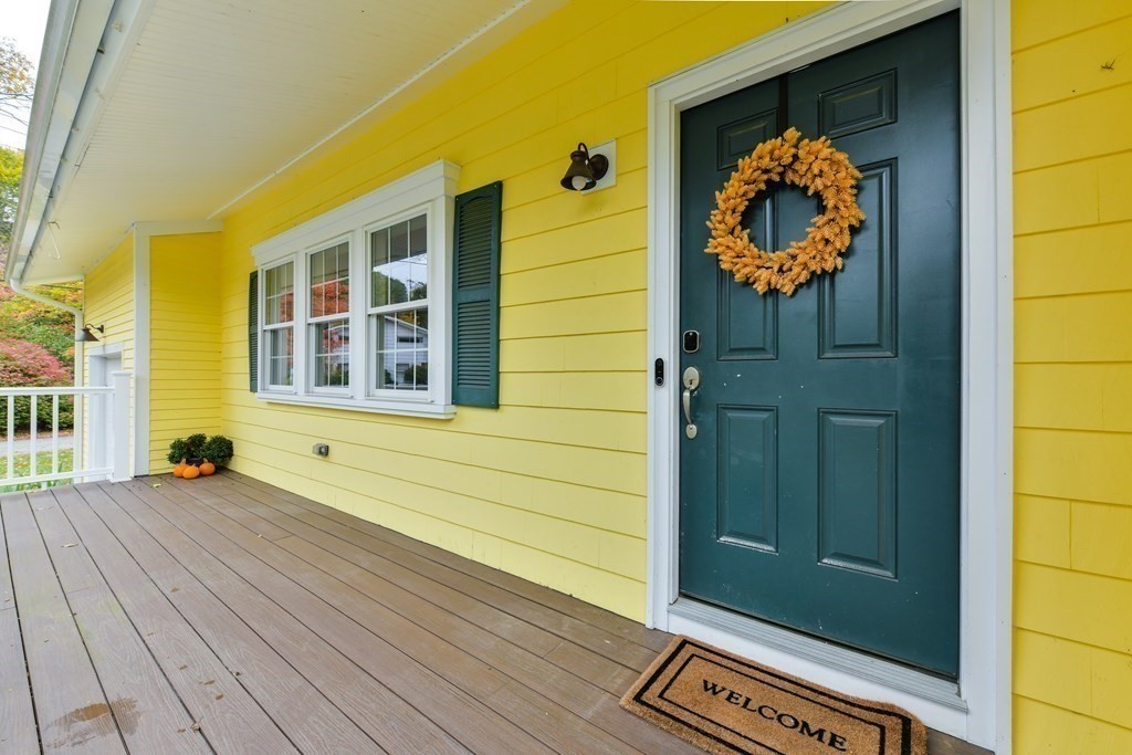 16 Thornberry Road Winchester, MA 01890 - Photo 5 of 42