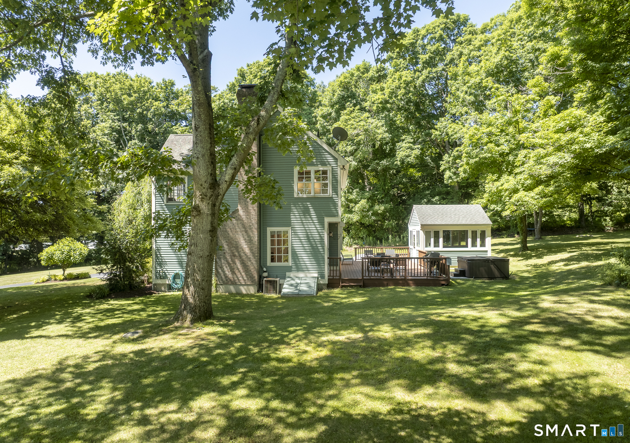 291 Wheeler Road Monroe, CT 06468 - Photo 4 of 39