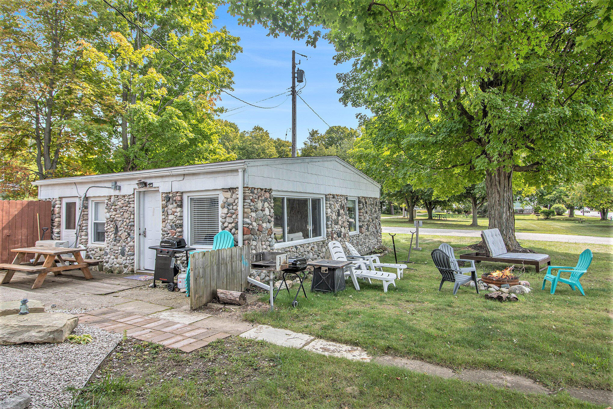4642 Main Street Onekama, MI 49675 - Photo 24 of 59 Small Cottage