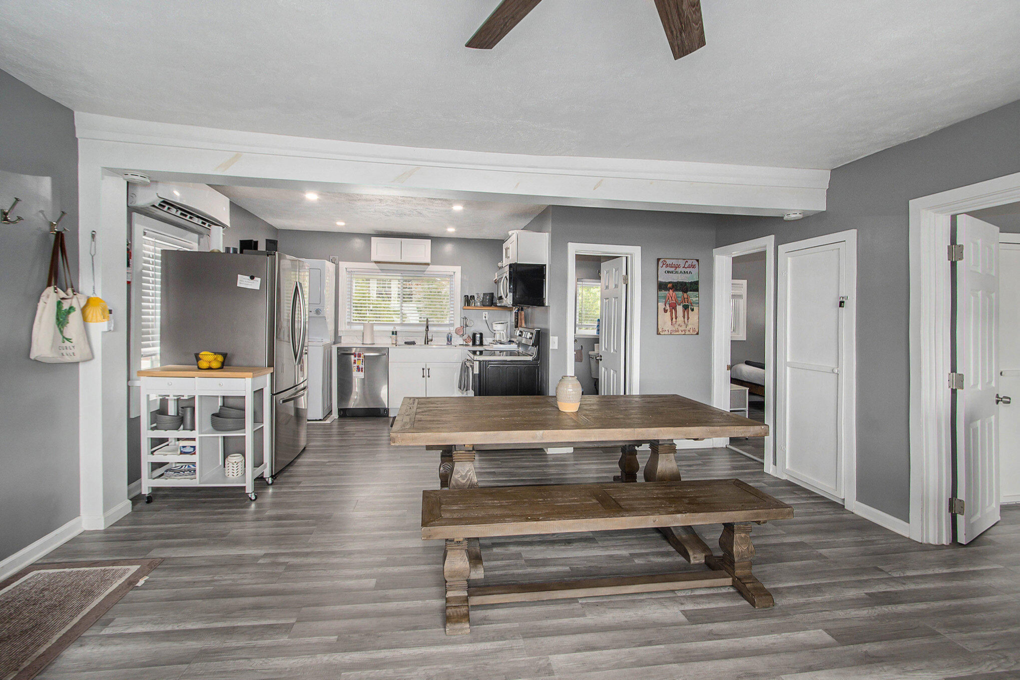 4642 Main Street Onekama, MI 49675 - Photo 32 of 59 Kitchen / Dining