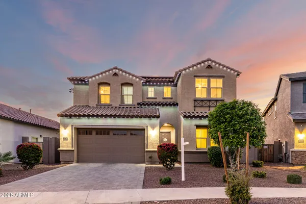 $674,900 | 10774 North 184th Drive, Surprise, AZ 85388