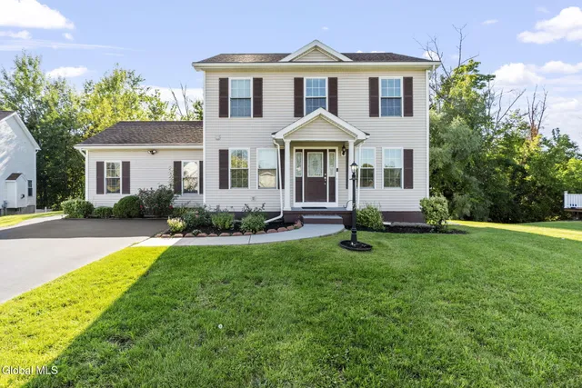 $434,900 | 3944 Becker Street, Schenectady, NY 12304