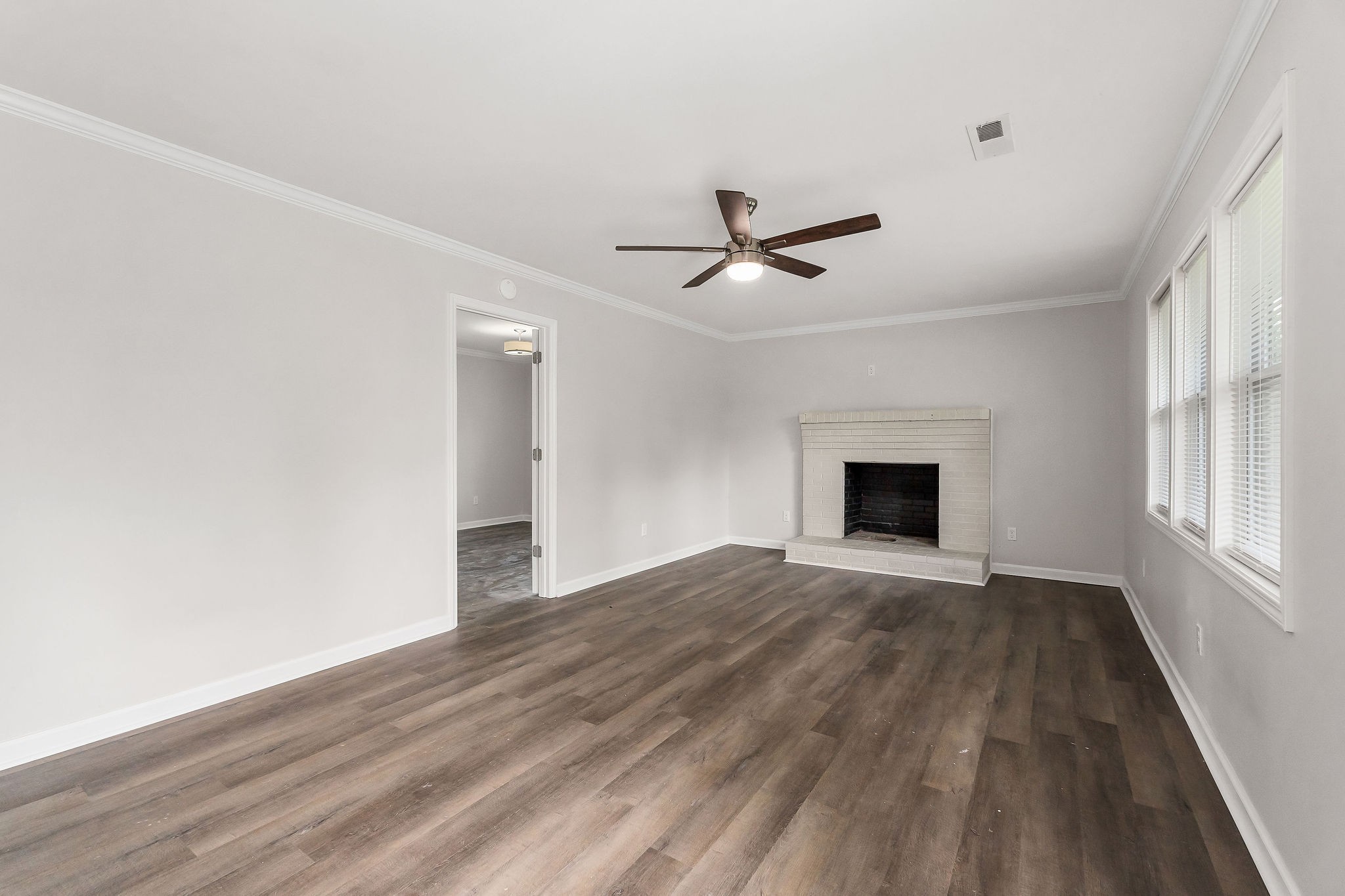 682 Shady Rest Road McMinnville, TN 37110 - Photo 6 of 48