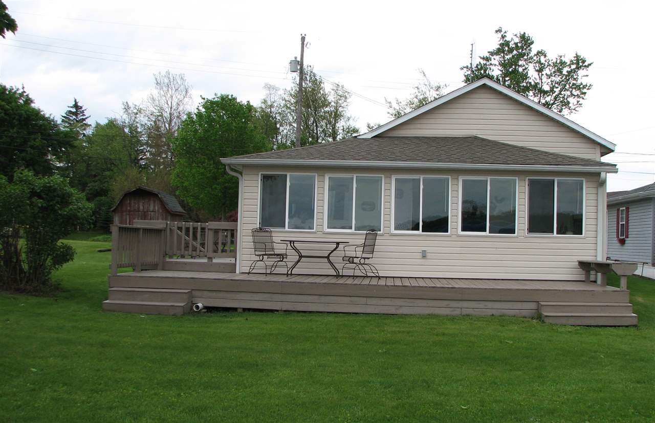 2124 Wolfs Point Drive Rochester, IN 46975 - Photo 1 of 25