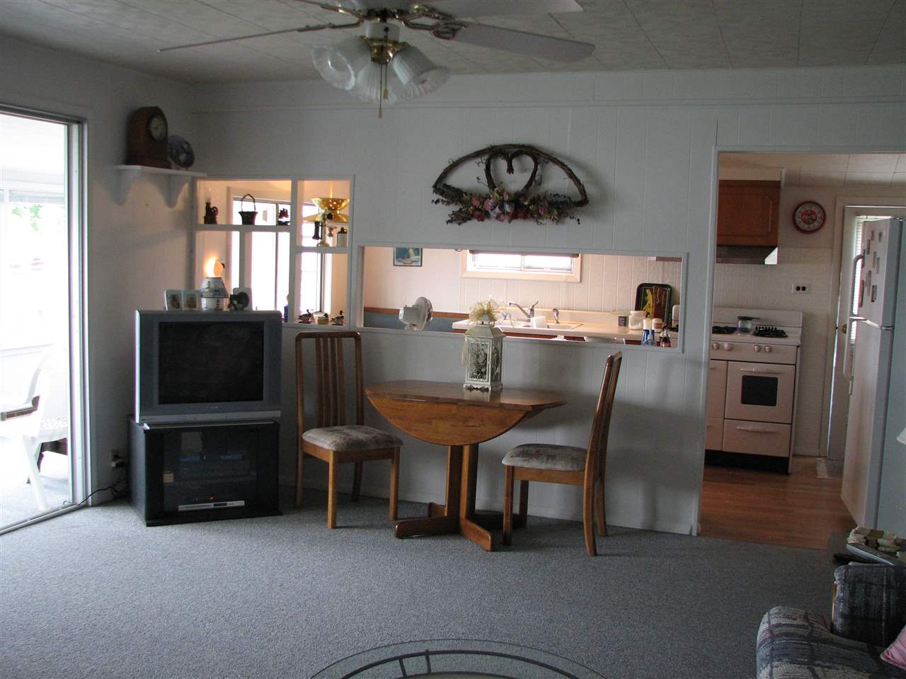 2124 Wolfs Point Drive Rochester, IN 46975 - Photo 13 of 25