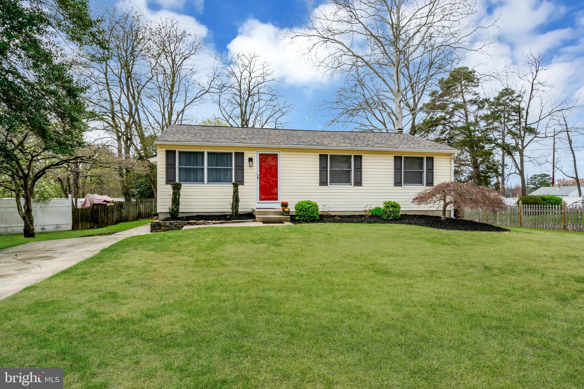 33 Poplar Street Sicklerville, NJ 08081 - Photo 4 of 62