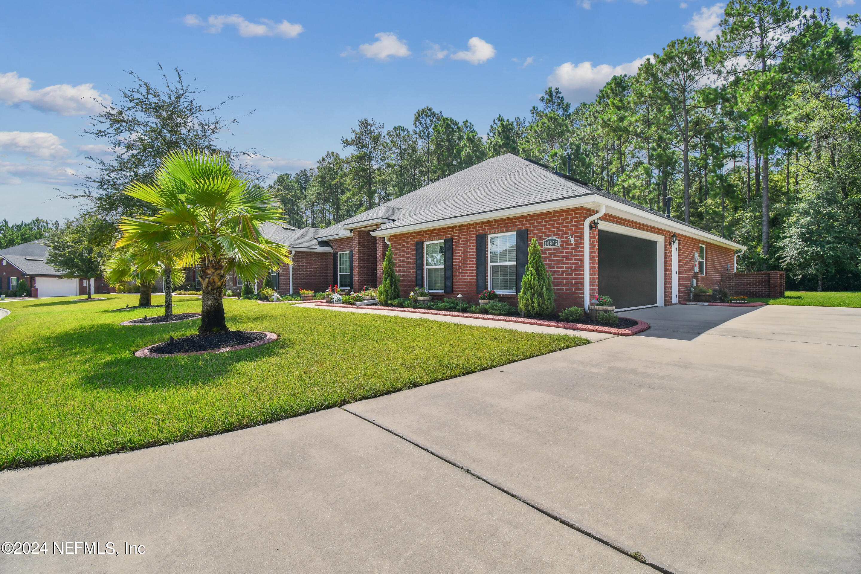 10943 Lothmore Road Jacksonville, FL 32221 - Photo 4 of 62 Side View
