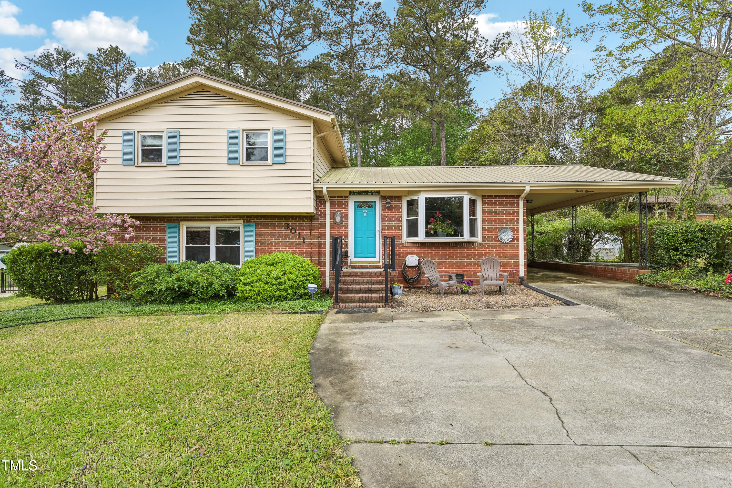 3011 Kenan Road Durham, NC 27704 - Photo 1 of 24 Front of home