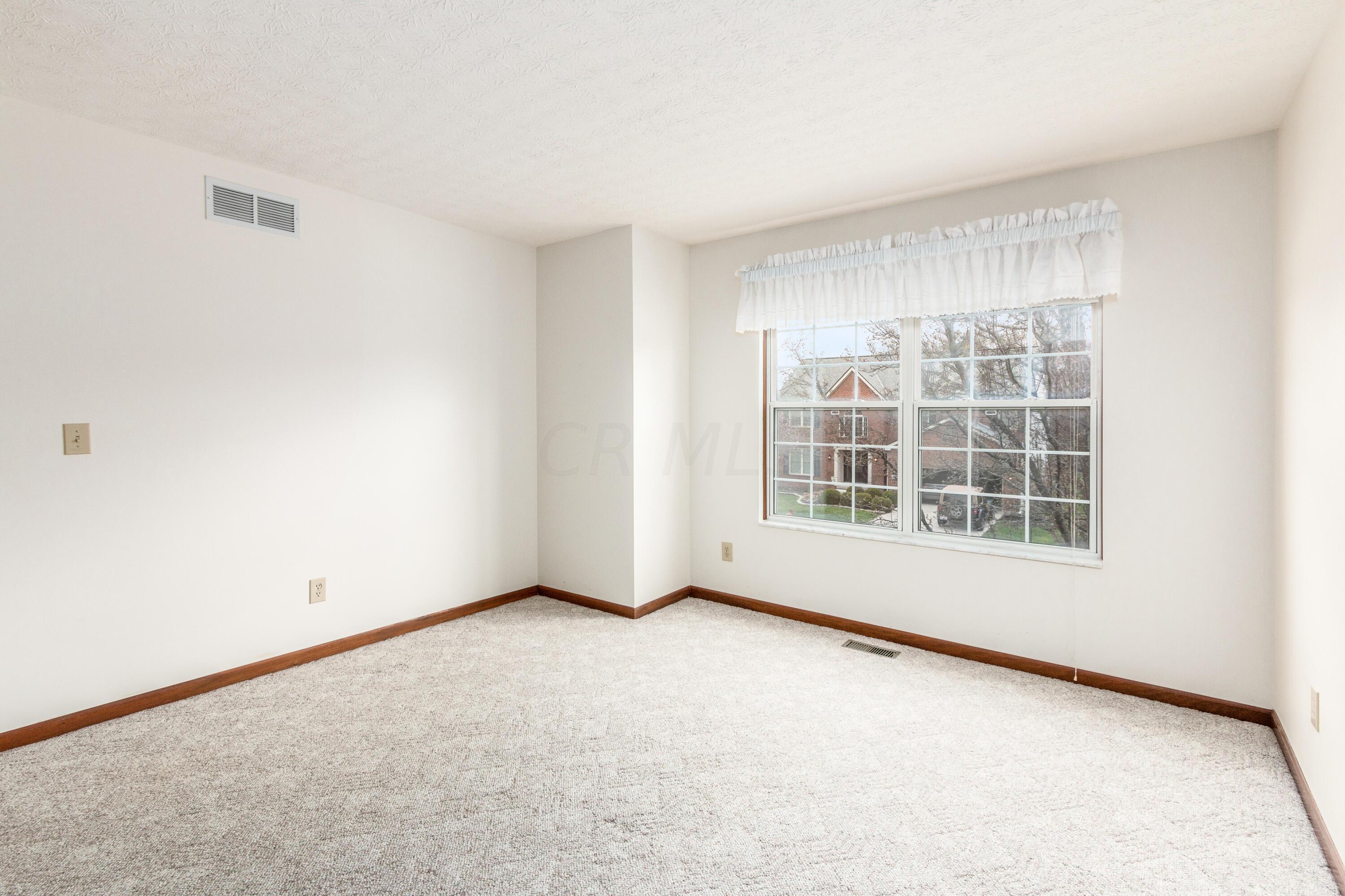 5831 Castleknock Road Dublin, OH 43016 - Photo 28 of 32 bedroom 3
