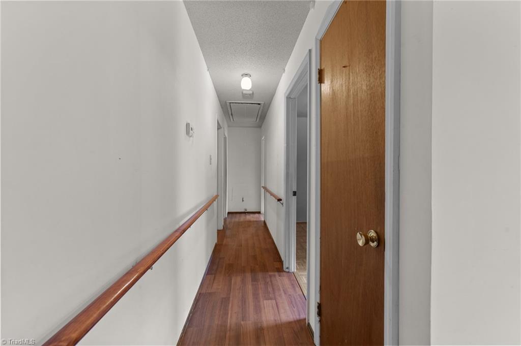 4115 Sheridan Road Greensboro, NC 27455 - Photo 28 of 36 Gallery Image 28