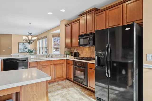 $485,000 | 2905 Normandy Circle, Naperville, IL 60564