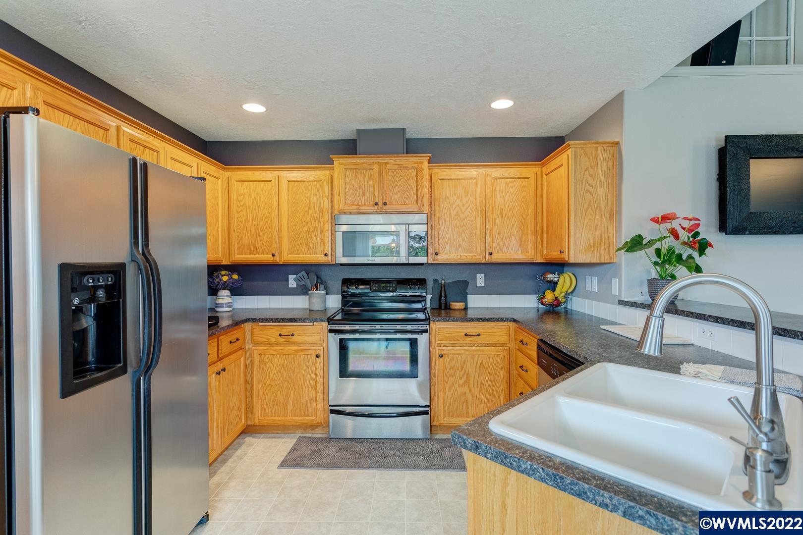 1849 Antelope Circle Southwest, Unit CL Albany, OR 97321 - Photo 8 of 29