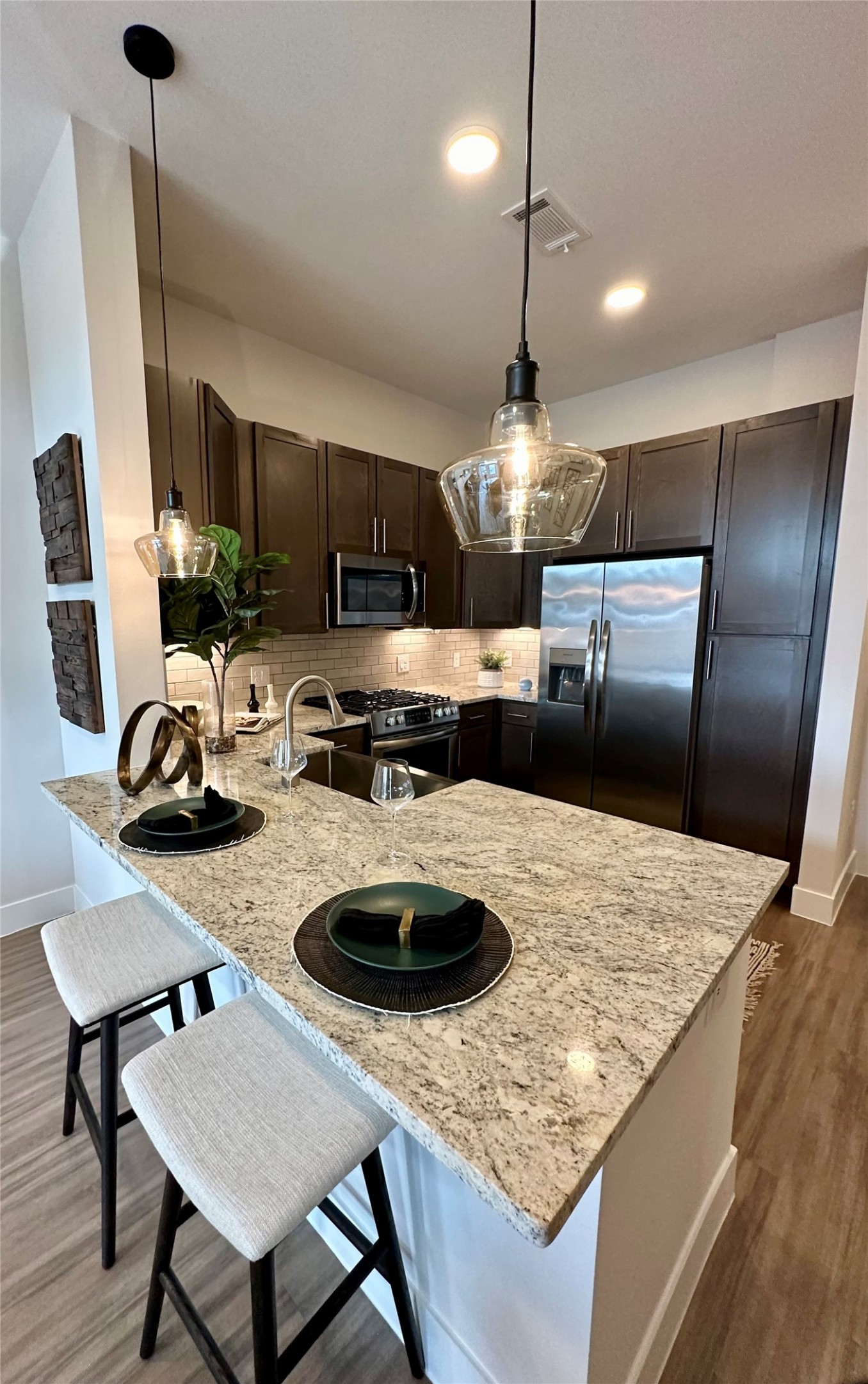 3003 Summer Street, Unit 134 Houston, TX 77007 - Photo 2 of 36