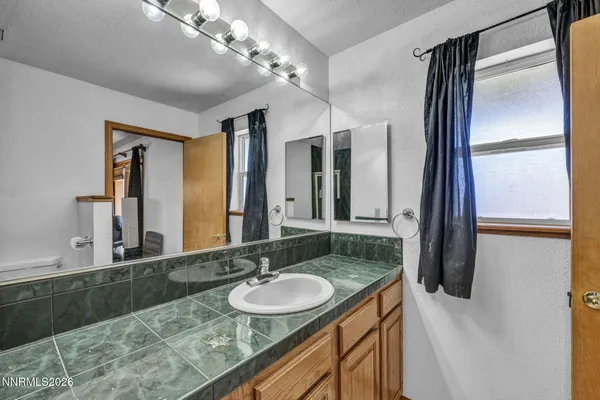 $894,500 | 1374 Porter Drive, Minden, NV 89423