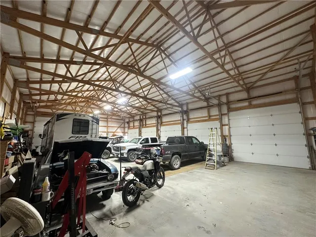 $485,000 | 336 Southeast Zack Wheat Drive, Polo, MO 64671