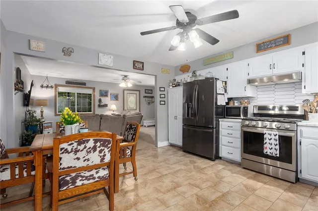 $485,000 | 336 Southeast Zack Wheat Drive, Polo, MO 64671