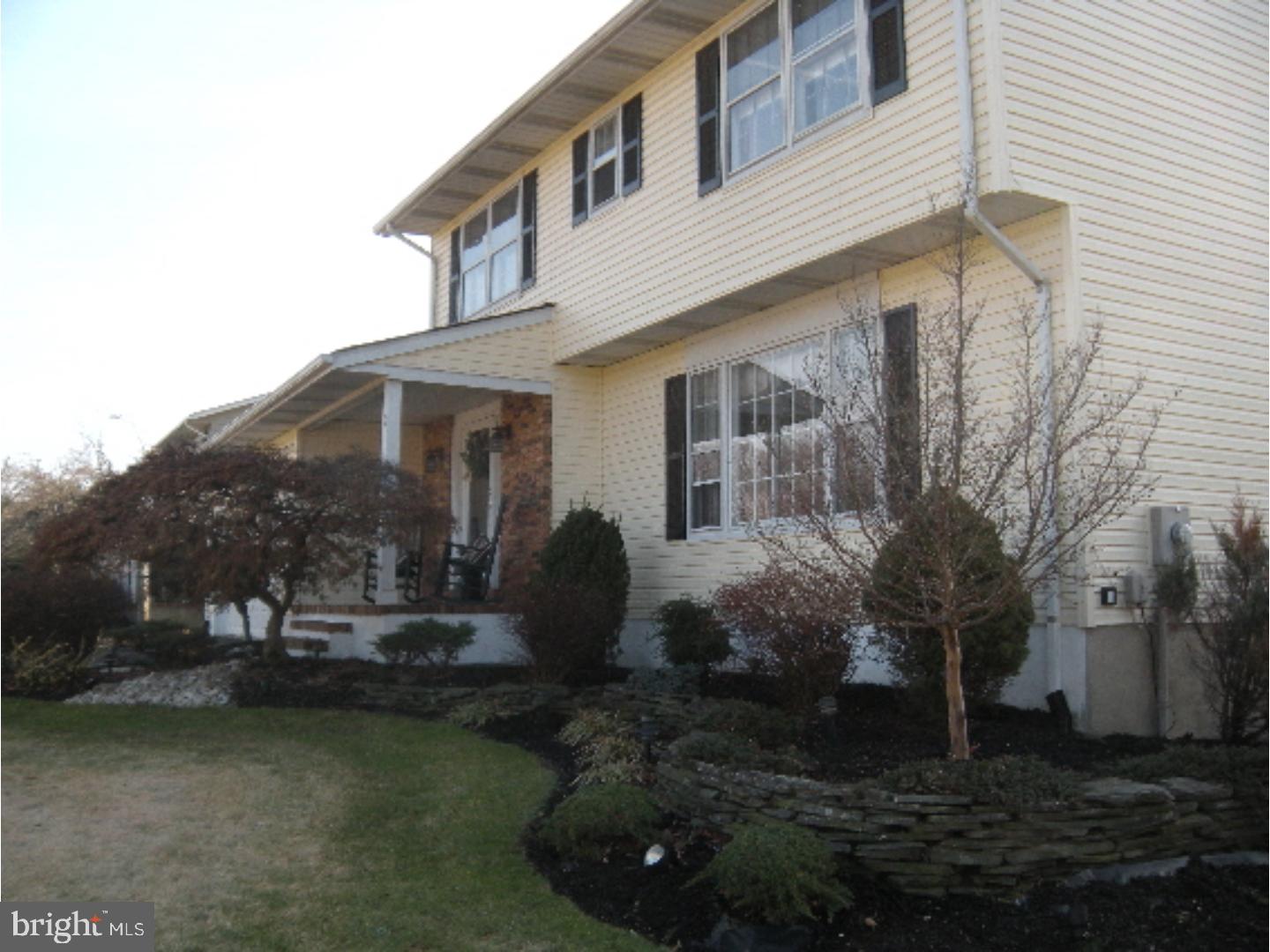 9 Peter Rafferty Drive Hamilton, NJ 08690 - Photo 23 of 24 Exterior Front