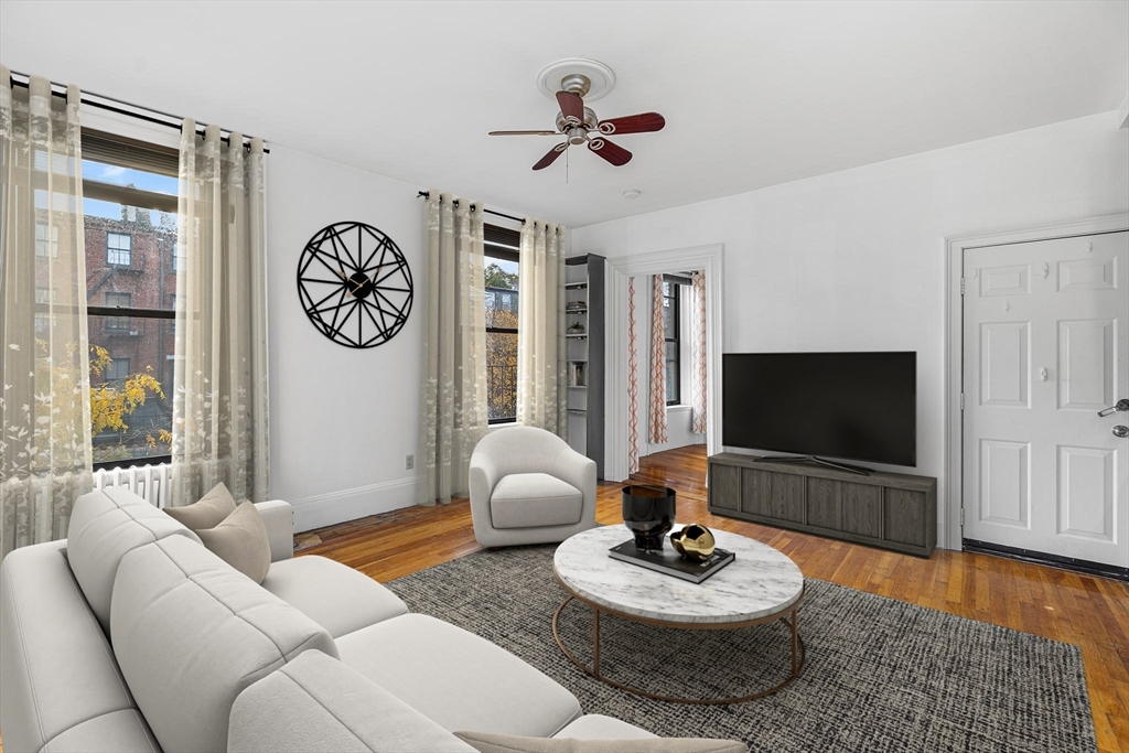 41 Worcester Square, Unit 4 Boston, MA 02118 - Photo 1 of 18 Gallery Image 1