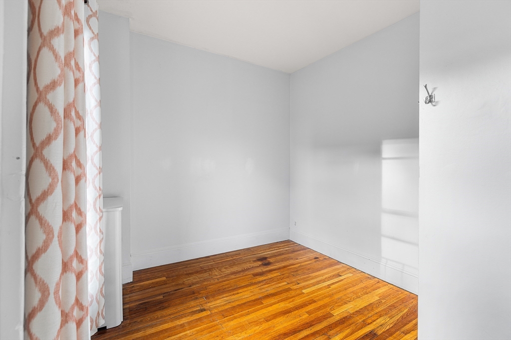 41 Worcester Square, Unit 4 Boston, MA 02118 - Photo 12 of 18 Gallery Image 12