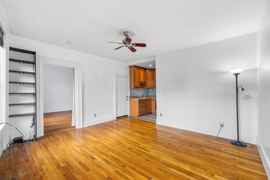 41 Worcester Square, Unit 4 Boston, MA 02118 - Photo 15 of 18 Gallery Image 15