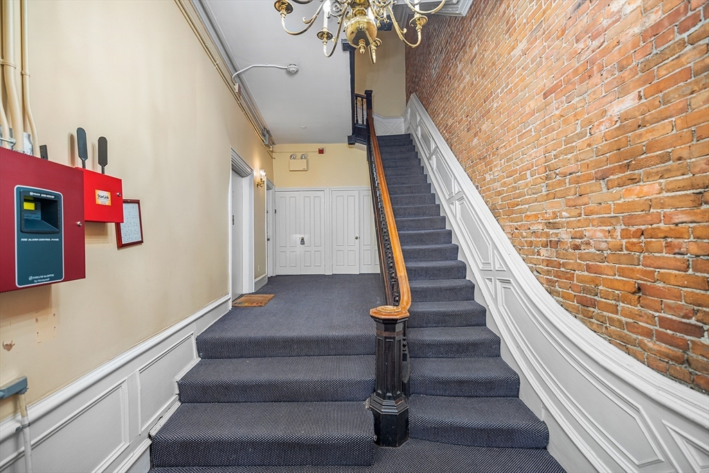 41 Worcester Square, Unit 4 Boston, MA 02118 - Photo 9 of 18 Gallery Image 9