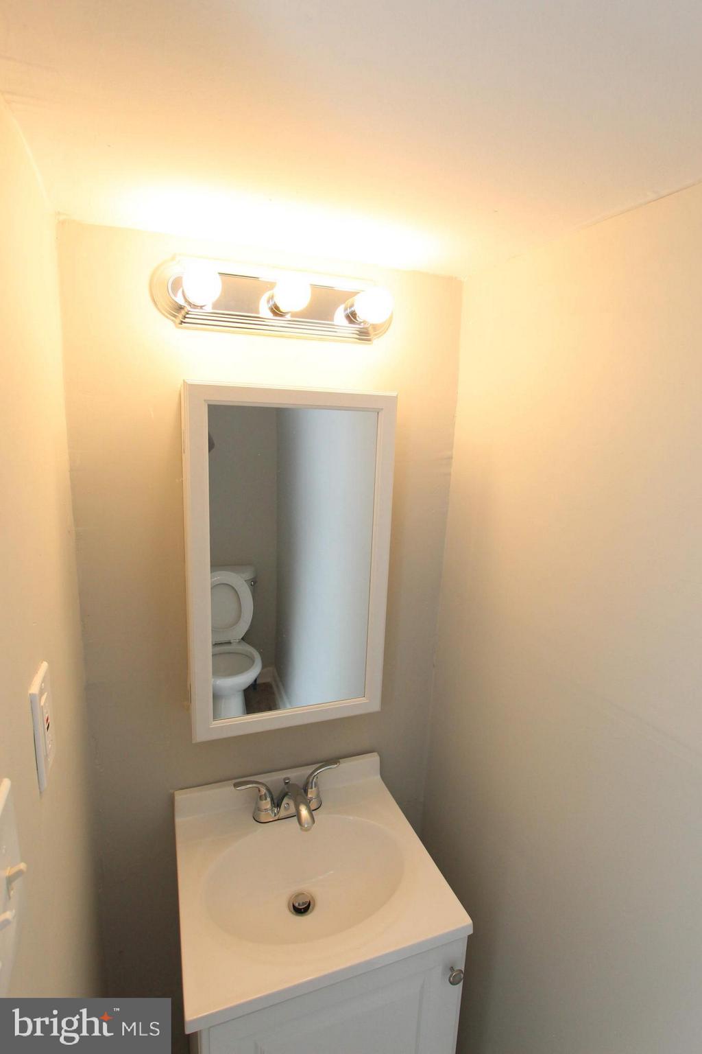 2802 North Congress Road Camden, NJ 08104 - Photo 14 of 36