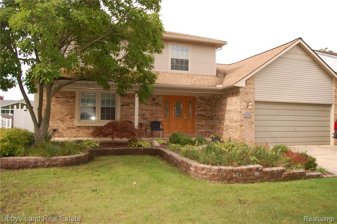 21382 Hall Road Trenton, MI 48183 - Photo 1 of 55 Front Center