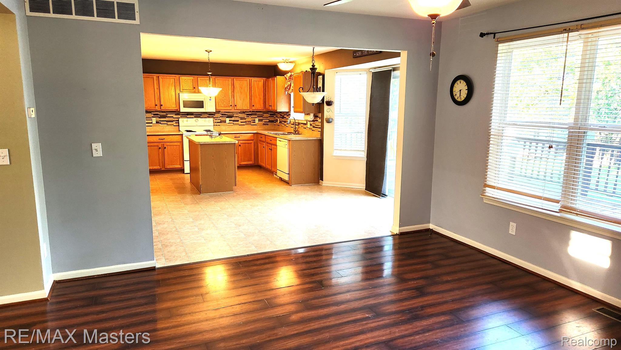 9228 Maple Ridge Drive Newport, MI 48166 - Photo 13 of 35 Gallery Image 13
