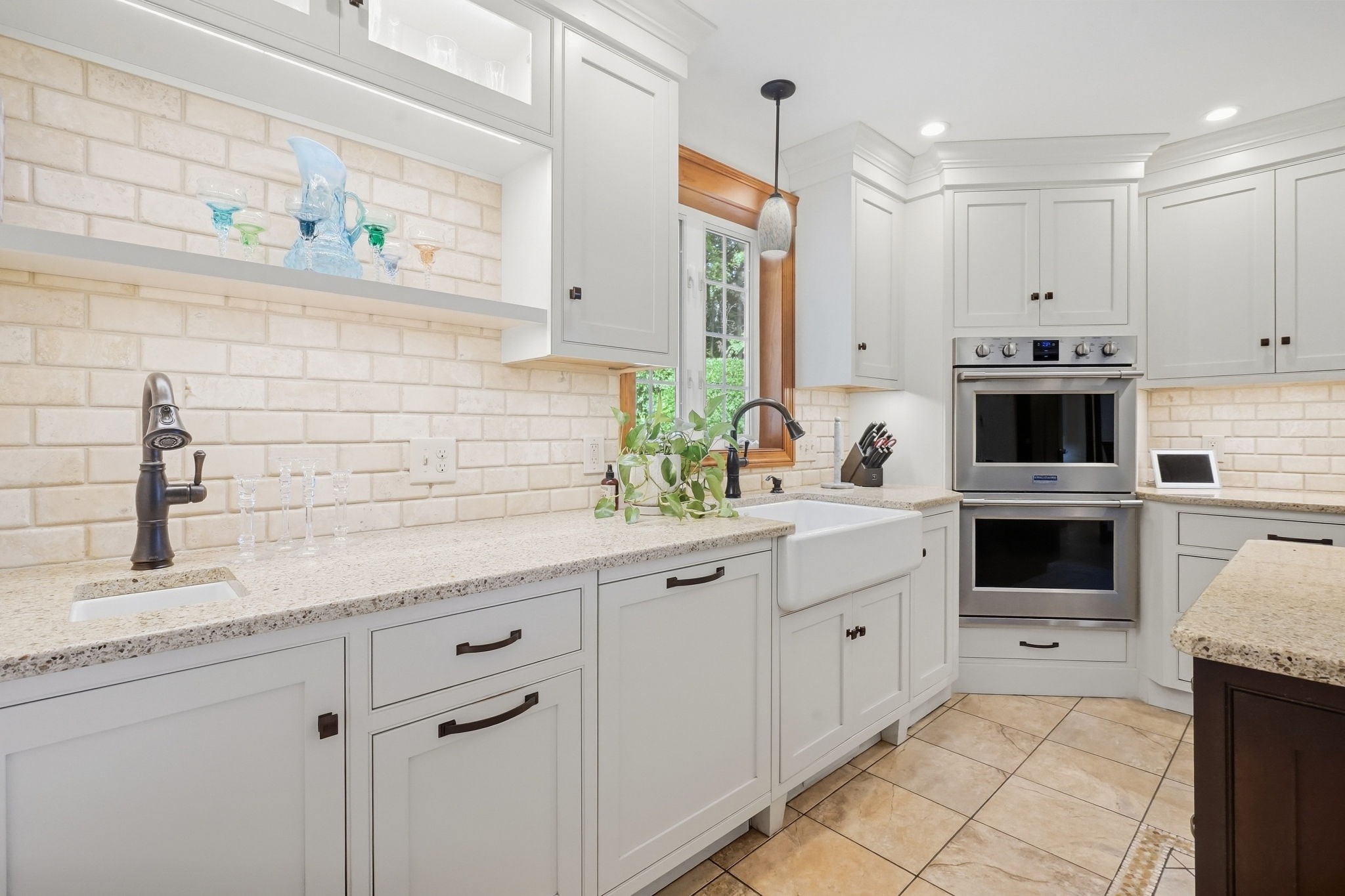 48 Scenic Road Westfield, MA 01085 - Photo 6 of 42 Gallery Image 6
