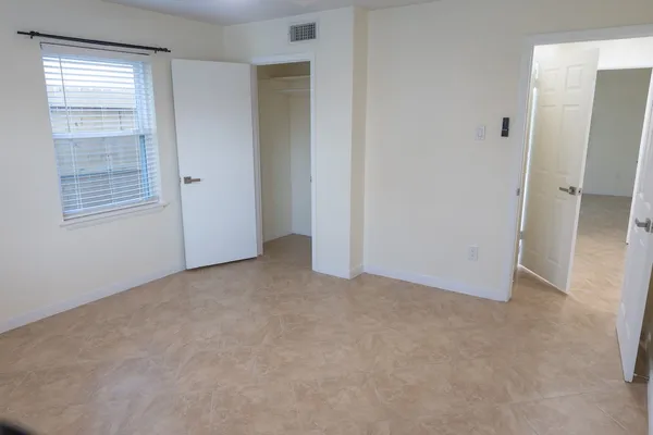 $2,500 | 10055 Westview Drive, Houston, TX 77055