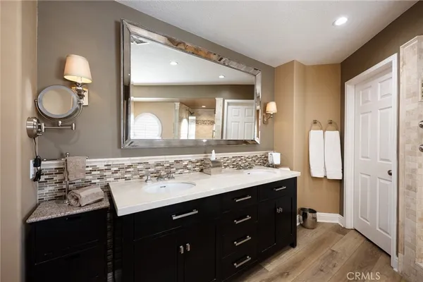 $1,299,000 | 33 Calle Del Norte, Rancho Santa Margarita, CA 92688