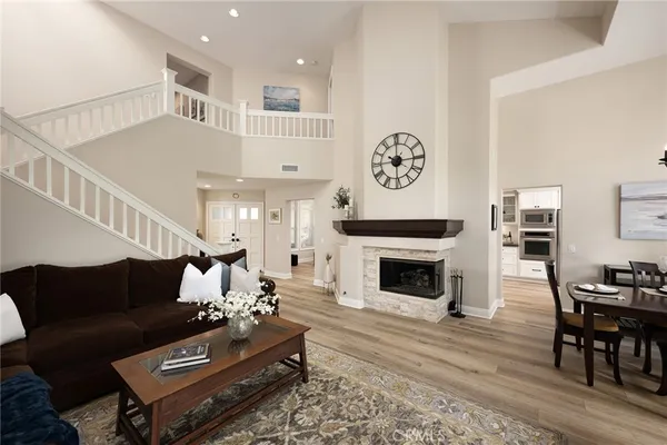 $1,299,000 | 33 Calle Del Norte, Rancho Santa Margarita, CA 92688